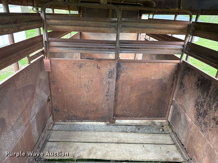 image for item DS4274 1979 Coose livestock trailer