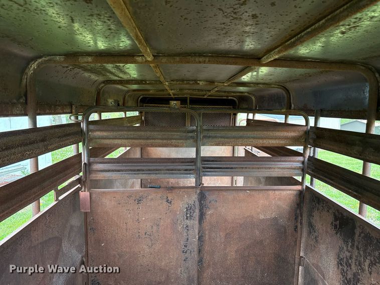 image for item DS4274 1979 Coose livestock trailer