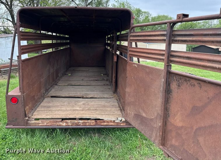 image for item DS4274 1979 Coose livestock trailer