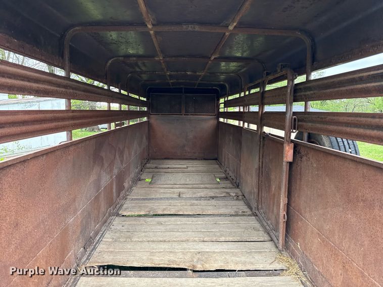 image for item DS4274 1979 Coose livestock trailer