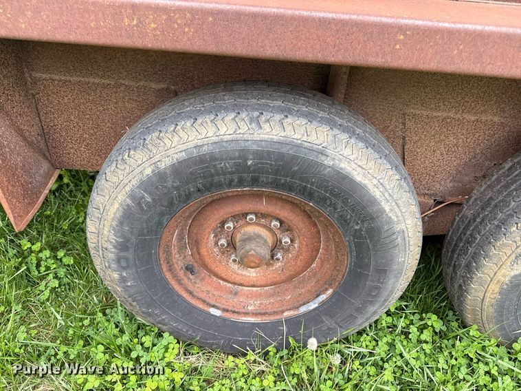 image for item DS4274 1979 Coose livestock trailer