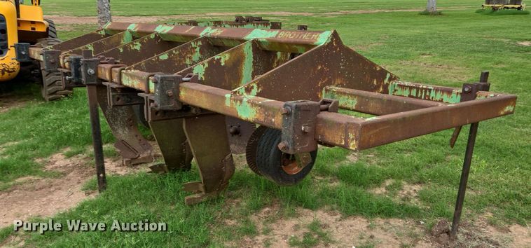 image for item DT4842 Bigham Brothers subsoiler