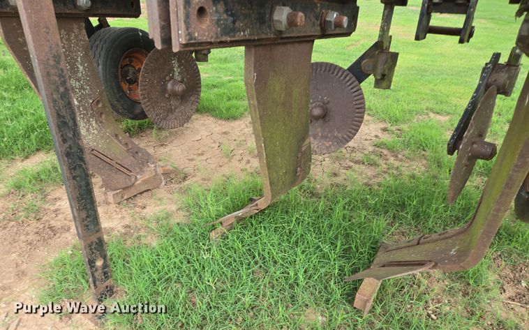 image for item DT4842 Bigham Brothers subsoiler