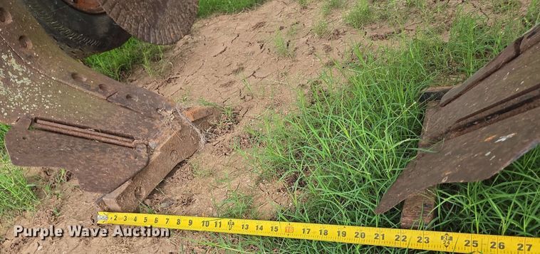 image for item DT4842 Bigham Brothers subsoiler