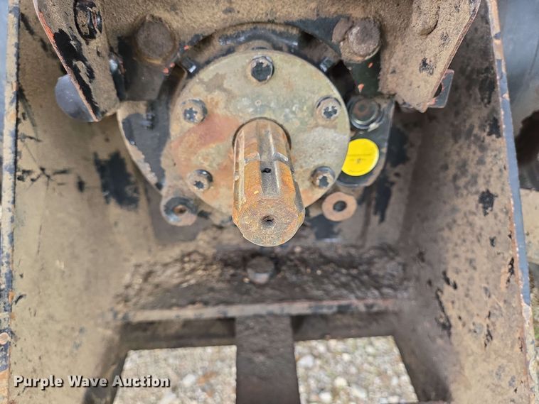 image for item DT4843 Mahindra 6075 PST MFWD tractor