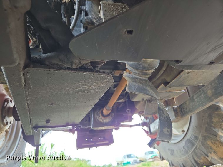 image for item DT4843 Mahindra 6075 PST MFWD tractor