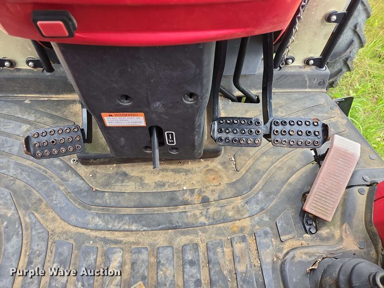 image for item DT4843 Mahindra 6075 PST MFWD tractor