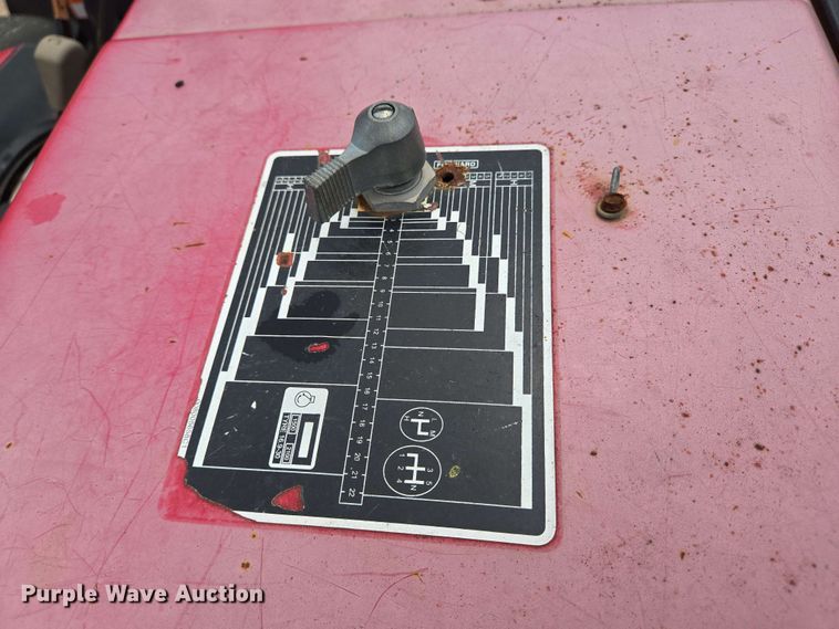 image for item DT4843 Mahindra 6075 PST MFWD tractor