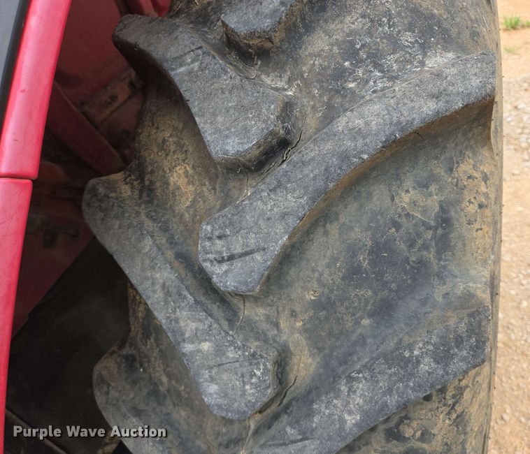 image for item DT4843 Mahindra 6075 PST MFWD tractor