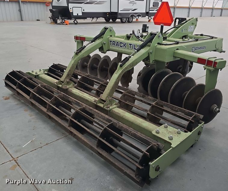 image for item DT6828 Orthman 369202 pivot track tiller