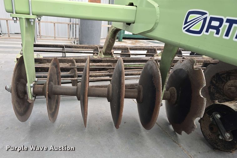 image for item DT6828 Orthman 369202 pivot track tiller