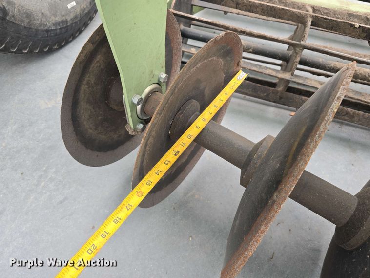 image for item DT6828 Orthman 369202 pivot track tiller