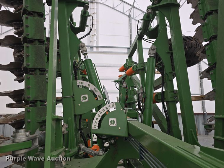 image for item DT6829 2021 Amazone Ceus 6000-2TX mulch finisher