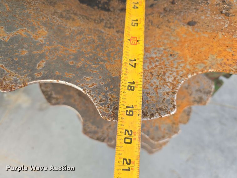 image for item DT6829 2021 Amazone Ceus 6000-2TX mulch finisher