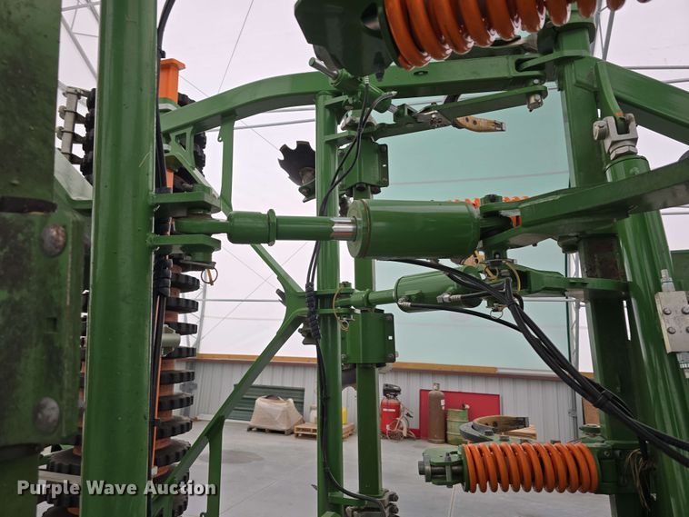 image for item DT6829 2021 Amazone Ceus 6000-2TX mulch finisher