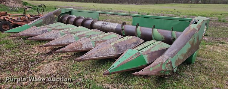 image for item DT7702 John Deere 853A all-crop head