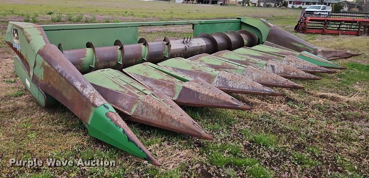 image for item DT7702 John Deere 853A all-crop head