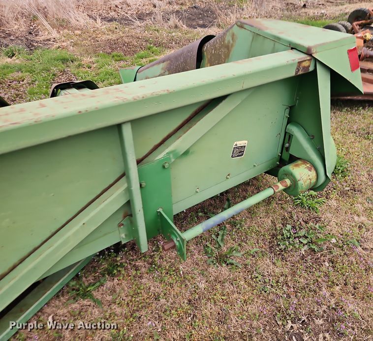 image for item DT7702 John Deere 853A all-crop head