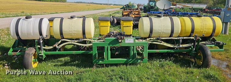 image for item DT7747 John Deere planter