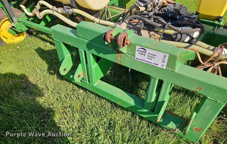 image for item DT7747 John Deere planter