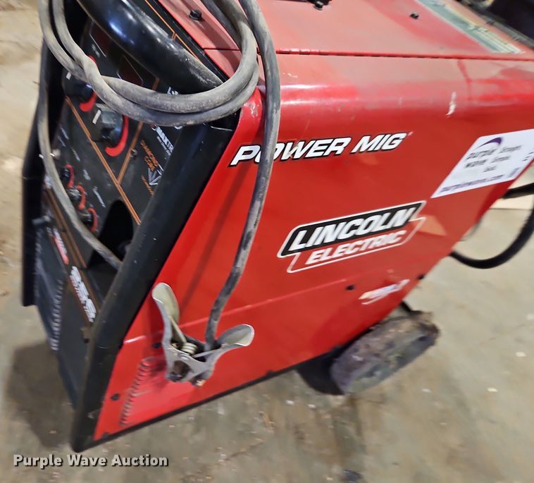 image for item DT7749 Lincoln Power Mig 256 welder