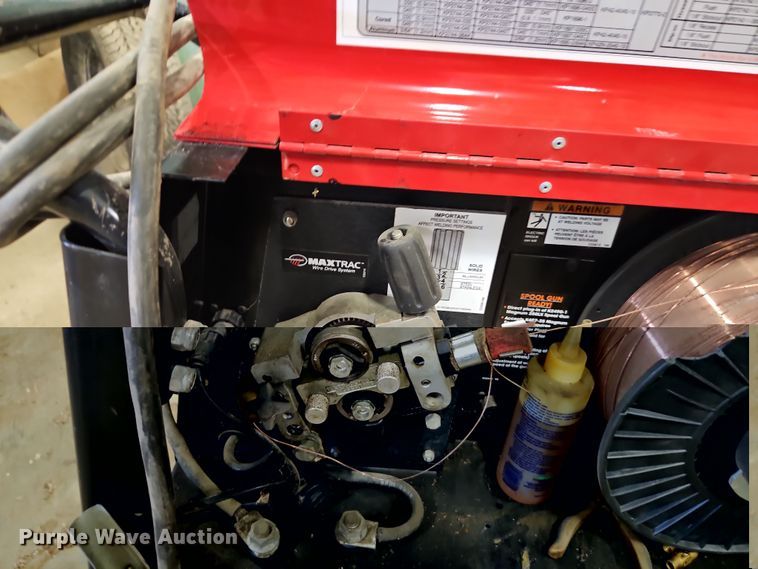 image for item DT7749 Lincoln Power Mig 256 welder