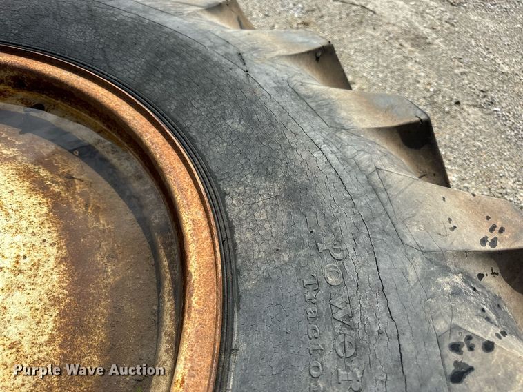 image for item DV1959 (2) 24.5-32 tires and wheels