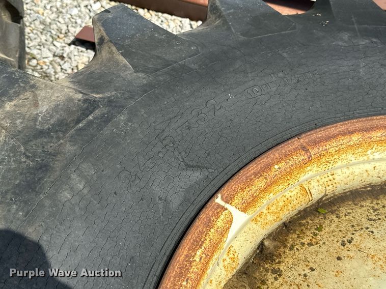 image for item DV1959 (2) 24.5-32 tires and wheels