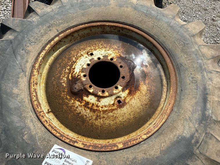 image for item DV1959 (2) 24.5-32 tires and wheels