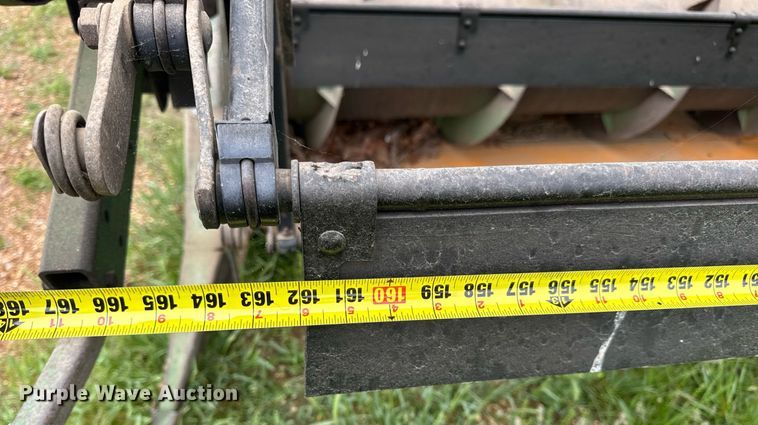 image for item DV4004 1981 John Deere 6620 Turbo combine