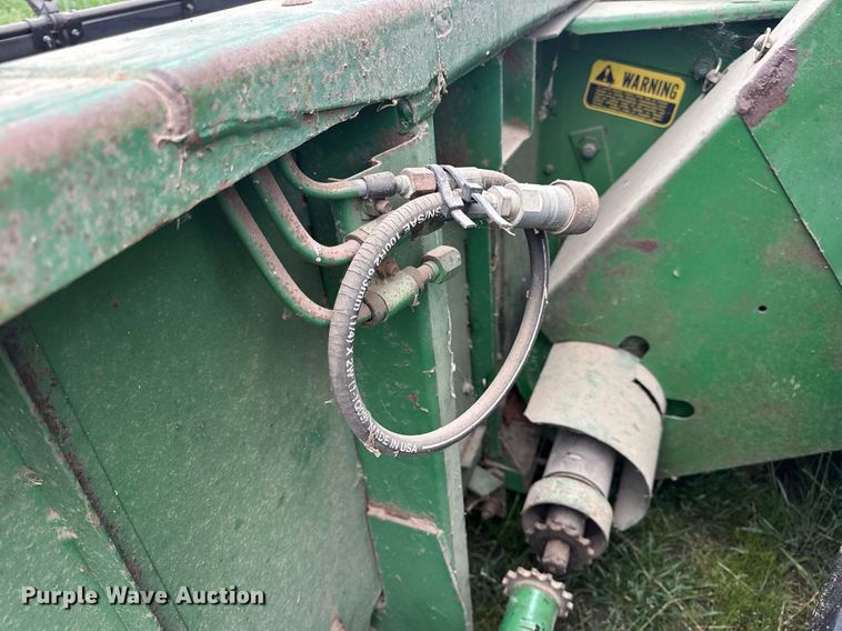 image for item DV4004 1981 John Deere 6620 Turbo combine
