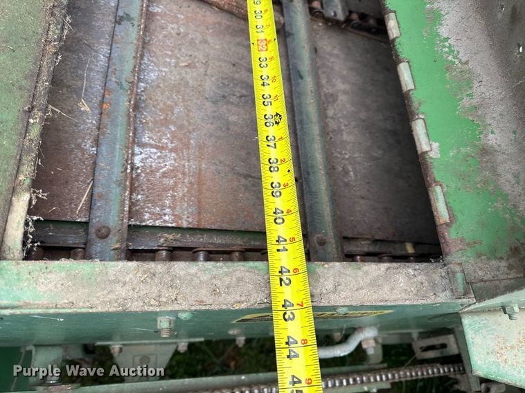 image for item DV4004 1981 John Deere 6620 Turbo combine