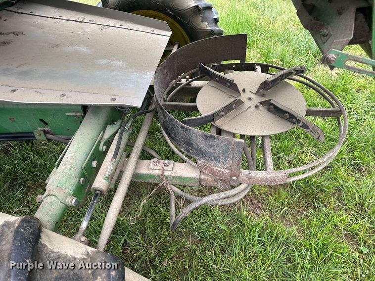 image for item DV4004 1981 John Deere 6620 Turbo combine