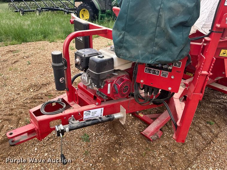 image for item DV4007 2023 Anderson 680HS bale wrapper