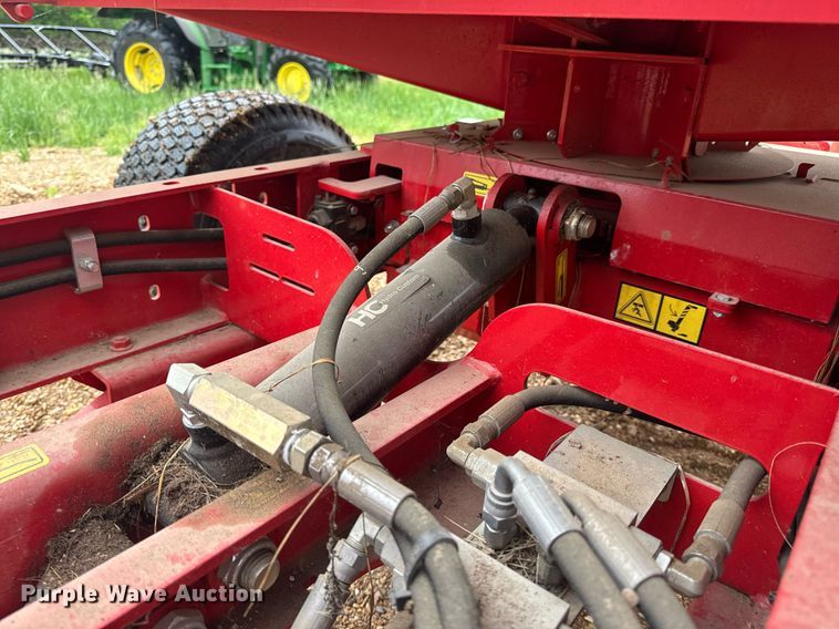 image for item DV4007 2023 Anderson 680HS bale wrapper