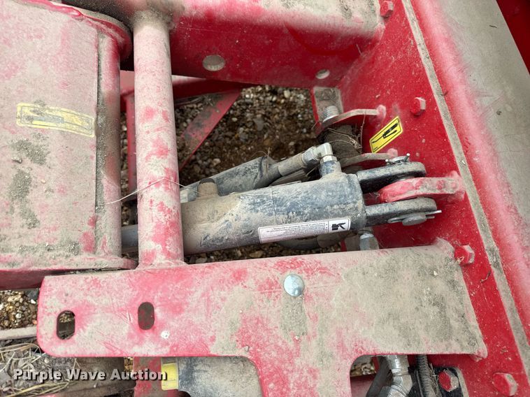 image for item DV4007 2023 Anderson 680HS bale wrapper