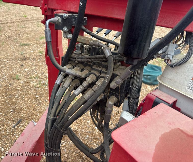 image for item DV4007 2023 Anderson 680HS bale wrapper