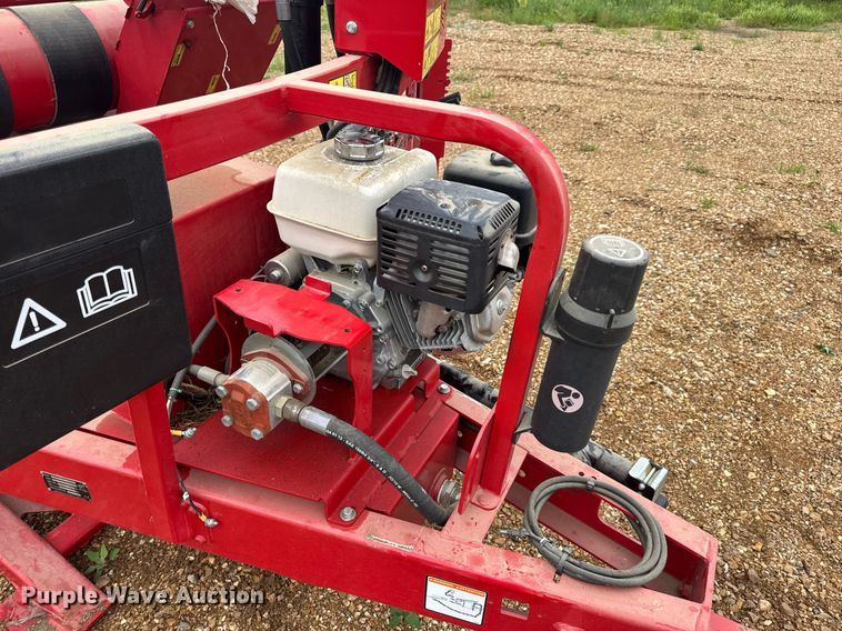 image for item DV4007 2023 Anderson 680HS bale wrapper