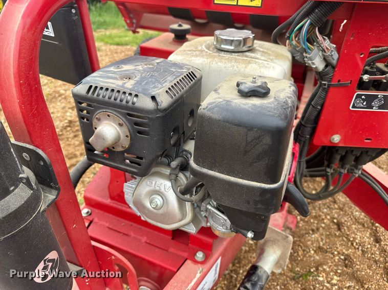 image for item DV4007 2023 Anderson 680HS bale wrapper