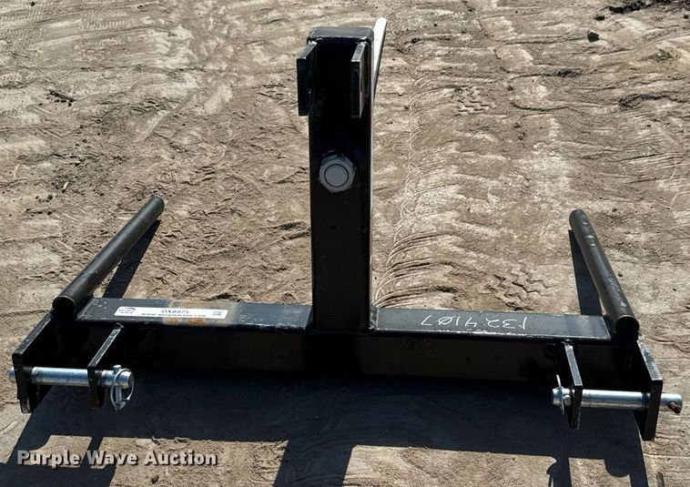 image for item DX8975 Tri-L bale spear