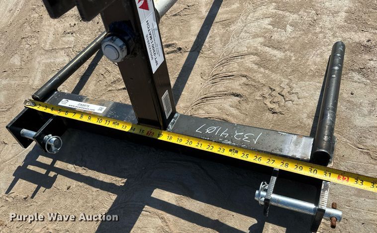 image for item DX8975 Tri-L bale spear