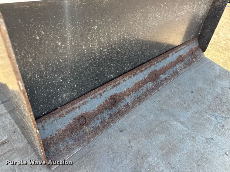 image for item DX8977 Tri-L box blade