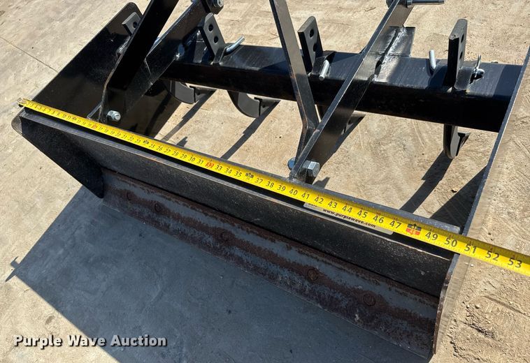 image for item DX8977 Tri-L box blade