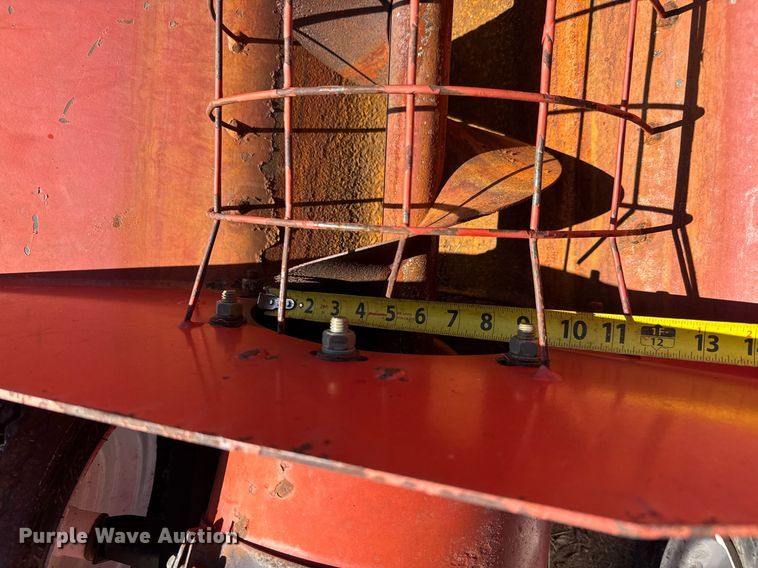 image for item DX8999 Wheatheart auger