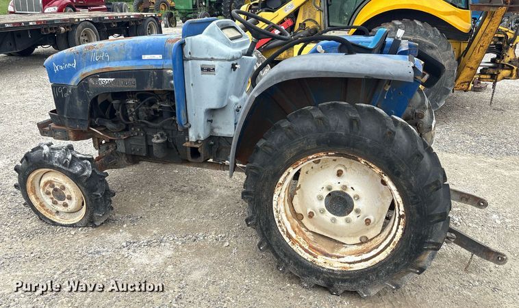image for item DY2466 2004 Johnson JT3004-AK2 tractor