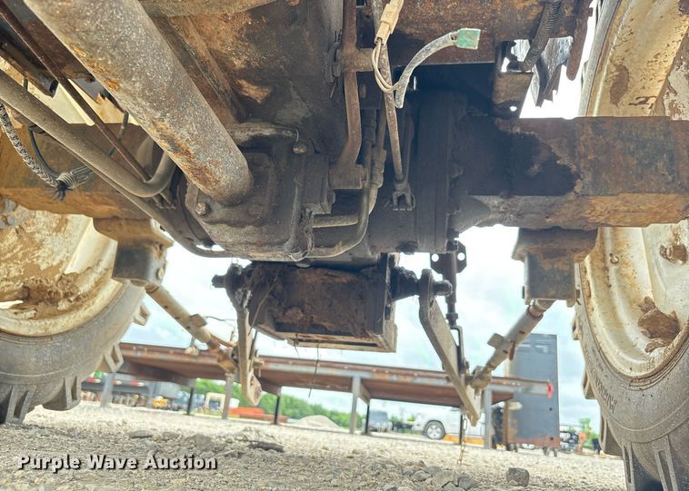 image for item DY2466 2004 Johnson JT3004-AK2 tractor