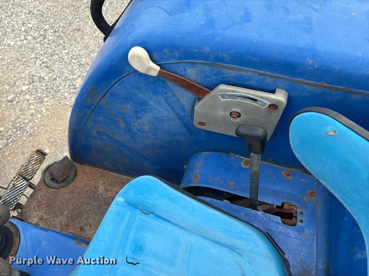 image for item DY2466 2004 Johnson JT3004-AK2 tractor