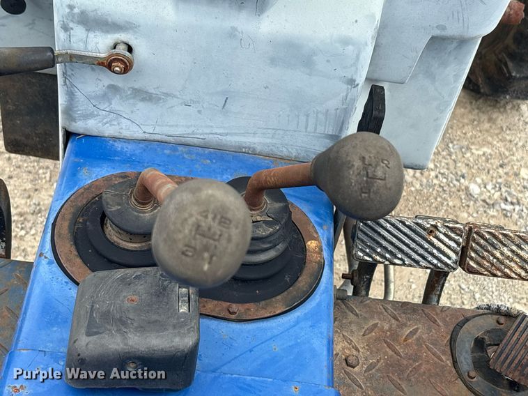 image for item DY2466 2004 Johnson JT3004-AK2 tractor