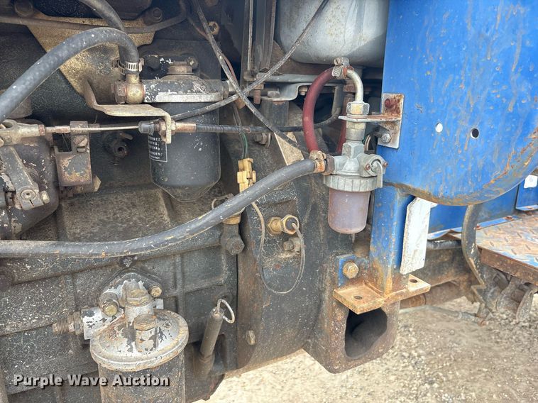 image for item DY2466 2004 Johnson JT3004-AK2 tractor