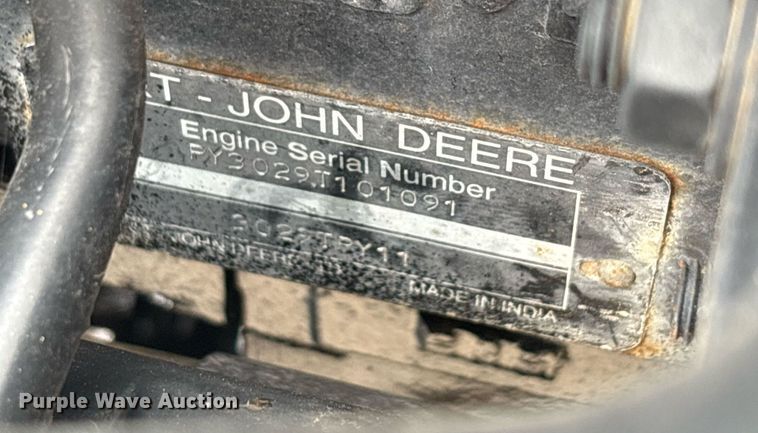 image for item DY2468 2004 John Deere 5303 tractor